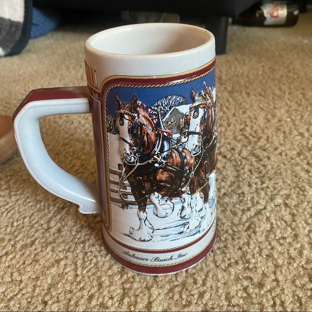 1989 Budweiser collector’s series beer Stein Christmas horses Clydesdales German